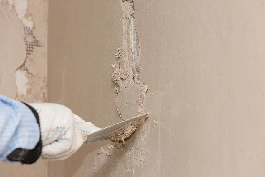 Comparing Paper Tape And Mesh Tape For Drywall Projects in Mckinney, TX Comparing Paper Tape And Mesh Tape For Drywall Projects in Mckinney, TX