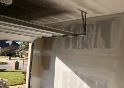 Skilled Drywall Finisher
