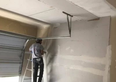 Skilled Drywall Finisher