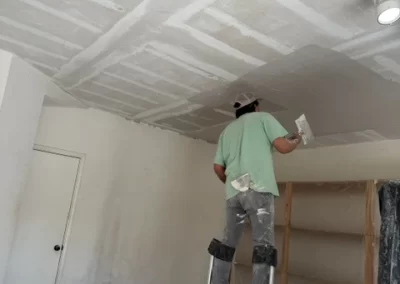 Skilled Drywall Finisher